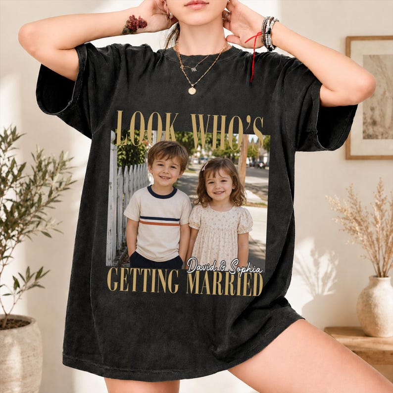 Personalized Look Who's Getting Married - Bachelorette Party - Team Bride Outfit - Bridal Shower
