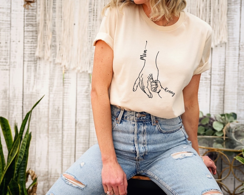 Custom Mom And Child Hand Holding Line Art Personalized Name Merch Apparel Top